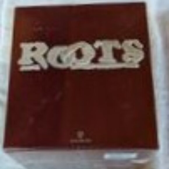 10% OFF Vintage - NEVER OPENED - ROOTS 6-Tape Set c 1992 - Picture 4 of 10